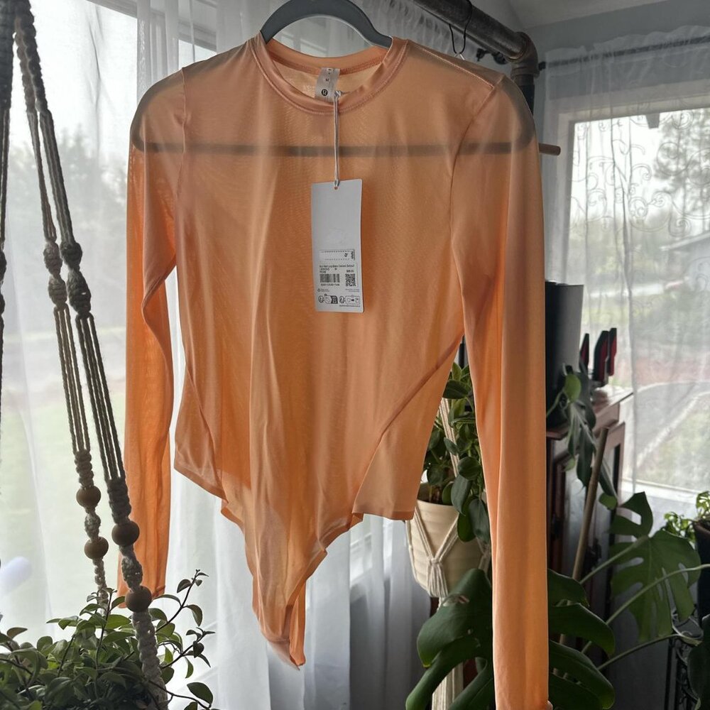 Lululemon body suit